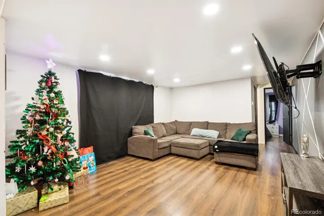 $76,900 | 1616 East 78th Avenue, Denver, CO 80229