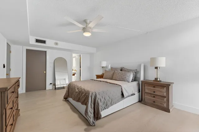 $659,000 | 1370 South Ocean Boulevard, Unit 405, Pompano Beach, FL 33062