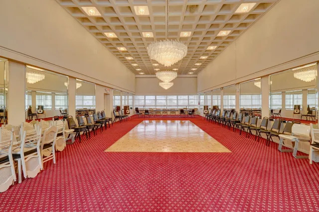 $659,000 | 1370 South Ocean Boulevard, Unit 405, Pompano Beach, FL 33062