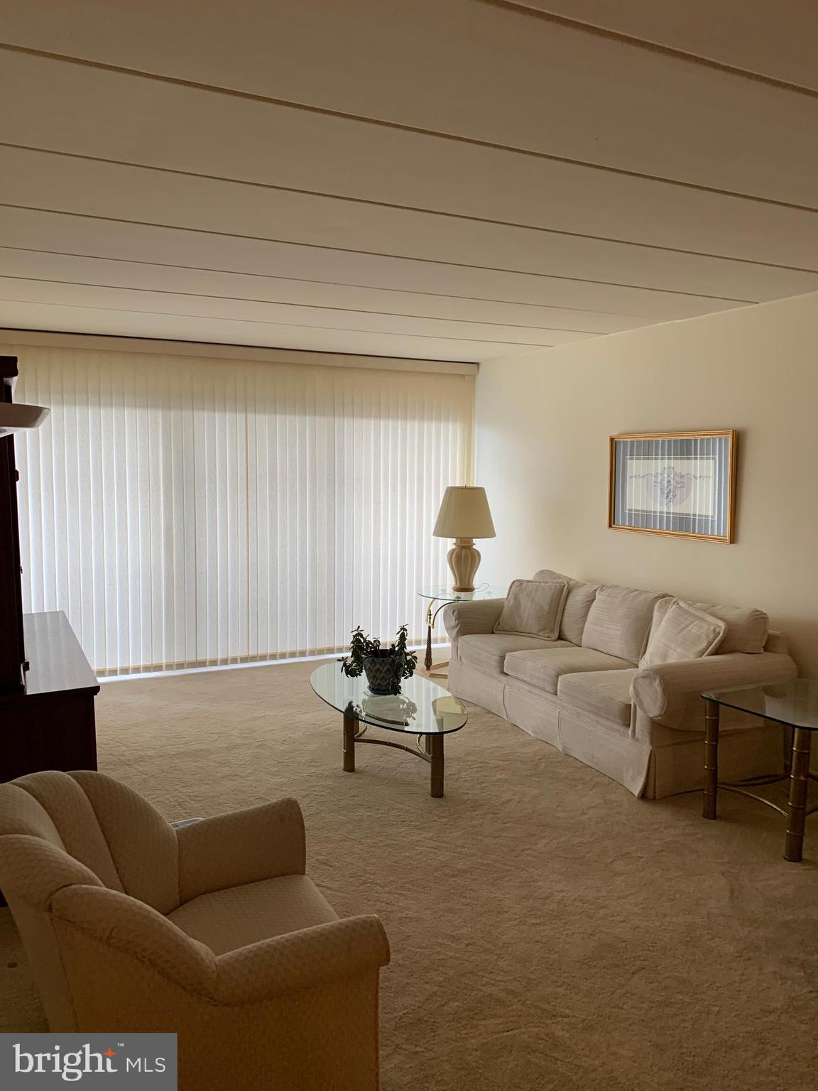 2131 Welsh Road, Unit 203 Philadelphia, PA 19115 - Photo 9 of 37 living room