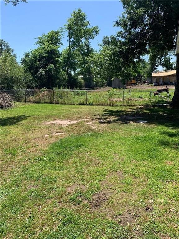 718 Lebleu Road Lake Charles, LA 70607 - Photo 13 of 17