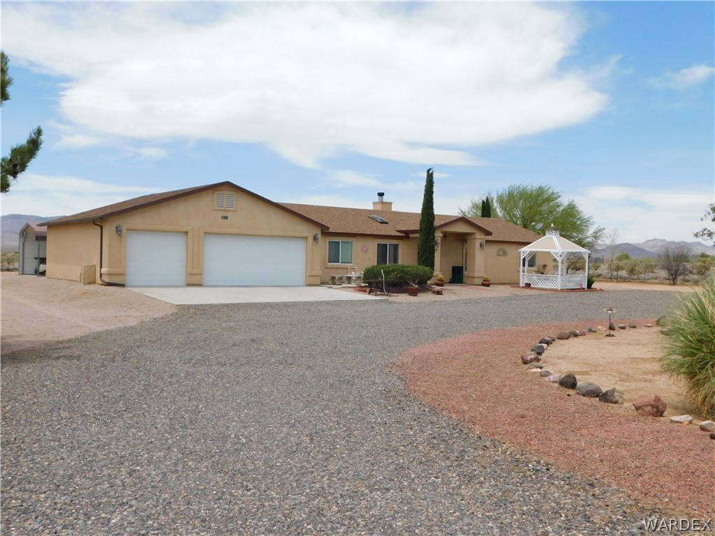 4421 North Laguna Road Golden Valley, AZ 86413 - Photo 5 of 64