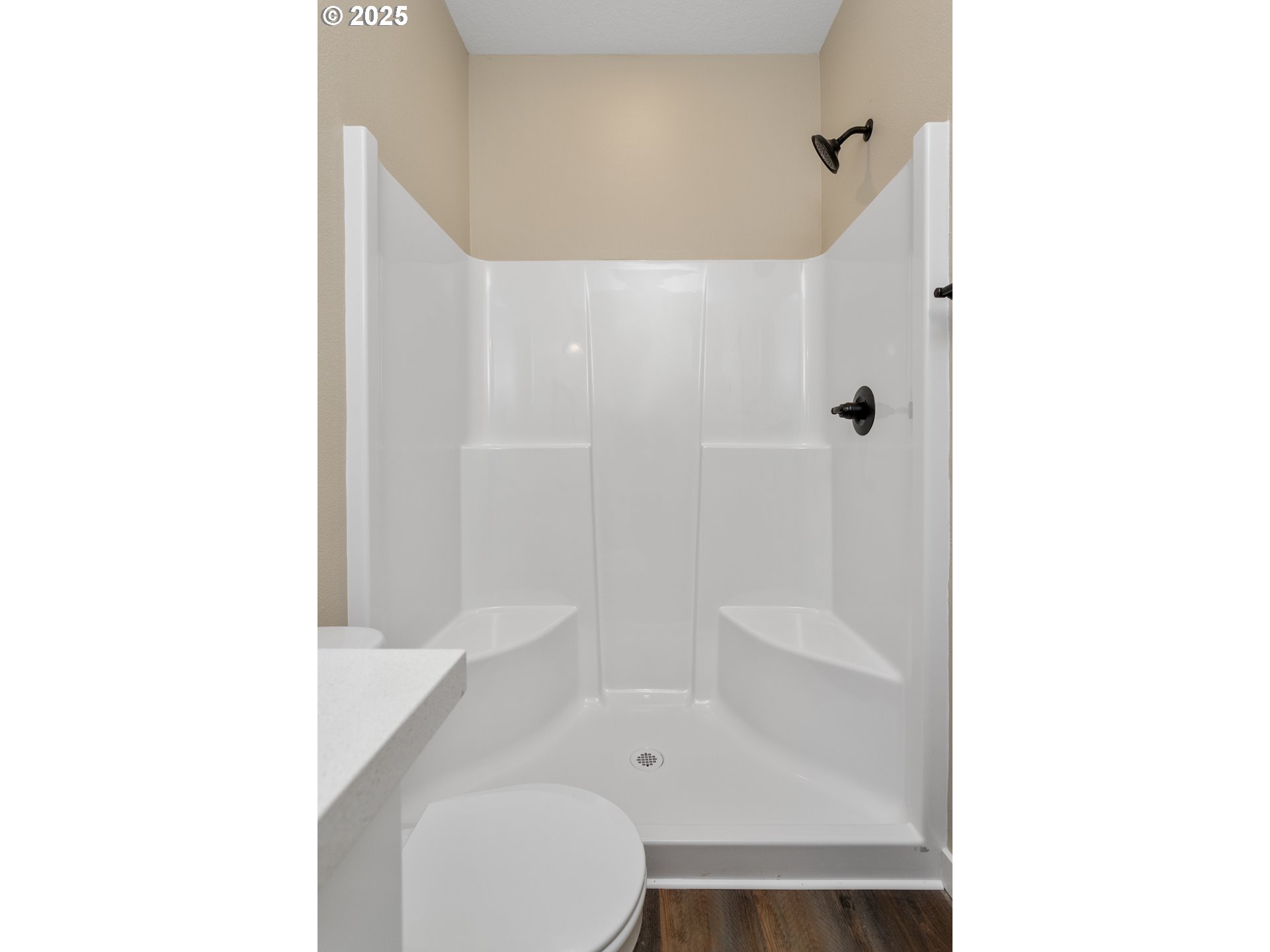 144 East H Street Vernonia, OR 97064 - Photo 18 of 35 a bathroom with a toilet and a shower