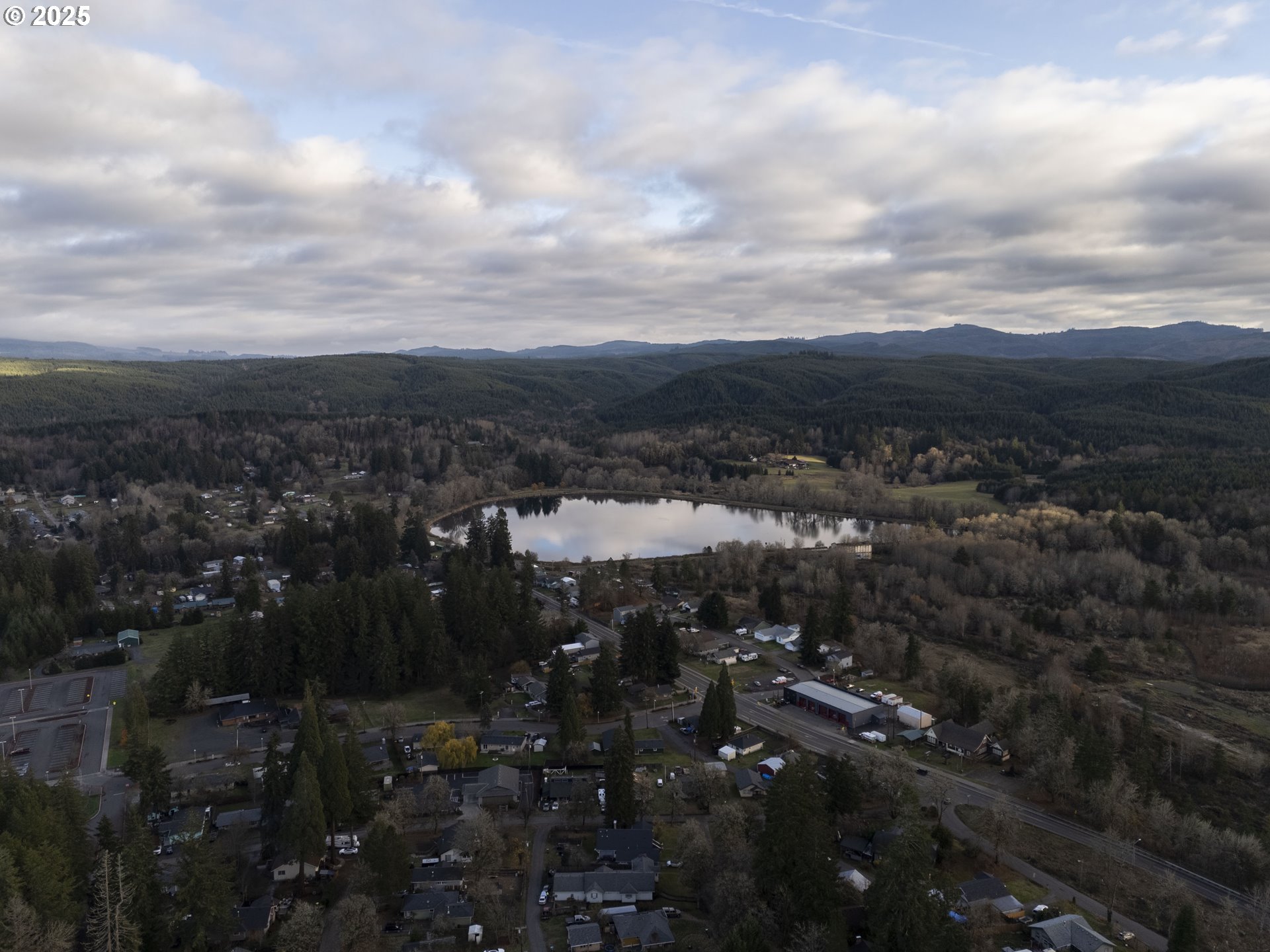 144 East H Street Vernonia, OR 97064 - Photo 24 of 35 a view of a city