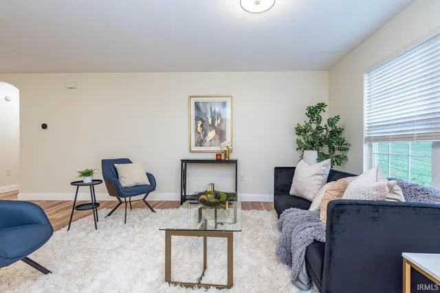 $295,000 | 2081 West Arbor Ridge Way, Bloomington, IN 47403