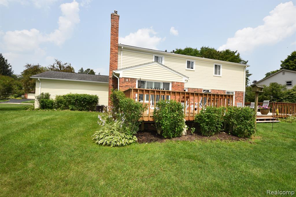 29679 High Valley Road Farmington Hills, MI 48331 - Photo 30 of 31