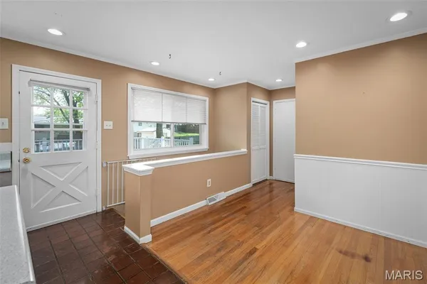 $349,900 | 1228 Capri Drive, Crestwood, MO 63126