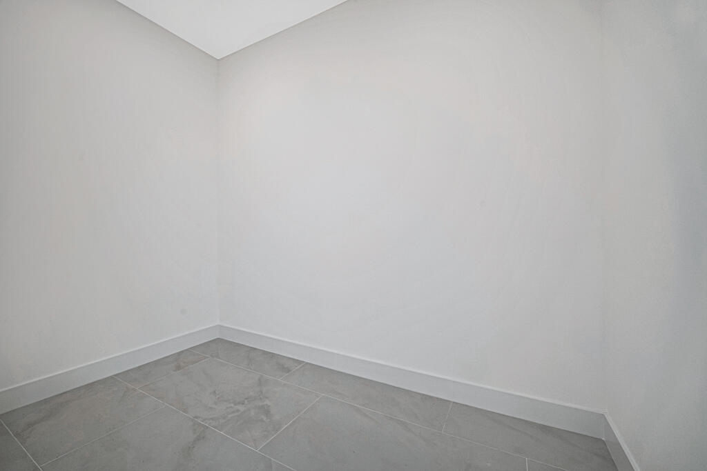 2929 Alice Drive Palm Springs, FL 33461 - Photo 34 of 58 Master closet