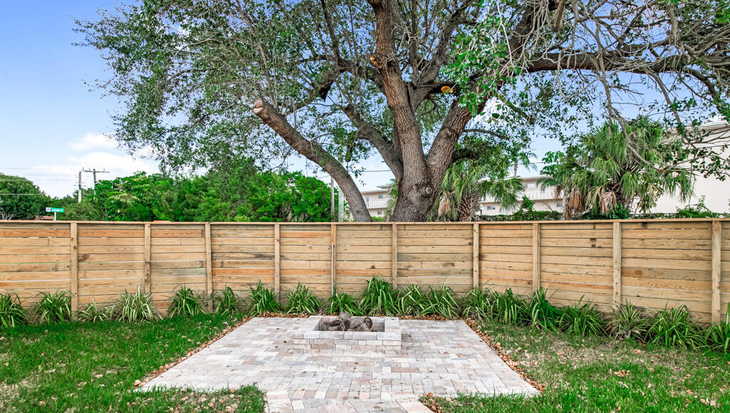 2929 Alice Drive Palm Springs, FL 33461 - Photo 52 of 58 DAL_2750