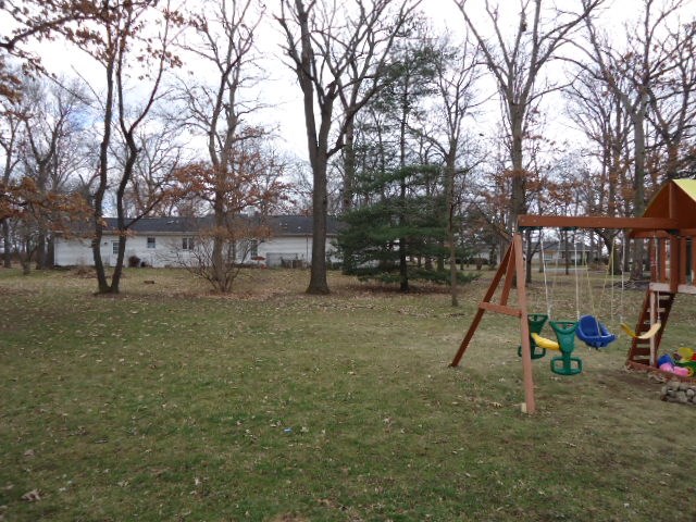 1091 North Prairiewood Drive Rochester, IN 46975 - Photo 29 of 30 Gallery Image 29