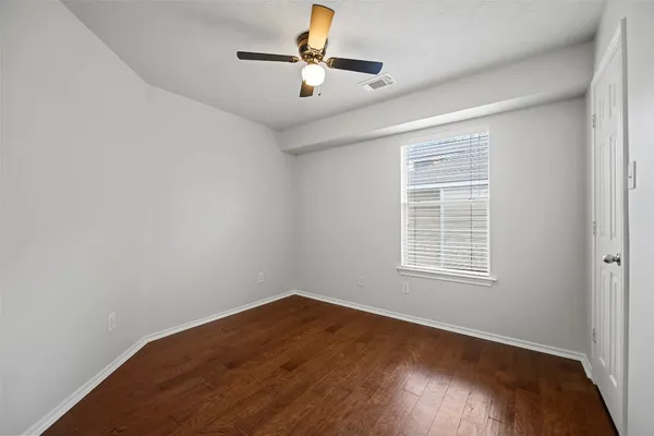 $1,850 | 235 West Stedhill Loop, The Woodlands, TX 77384