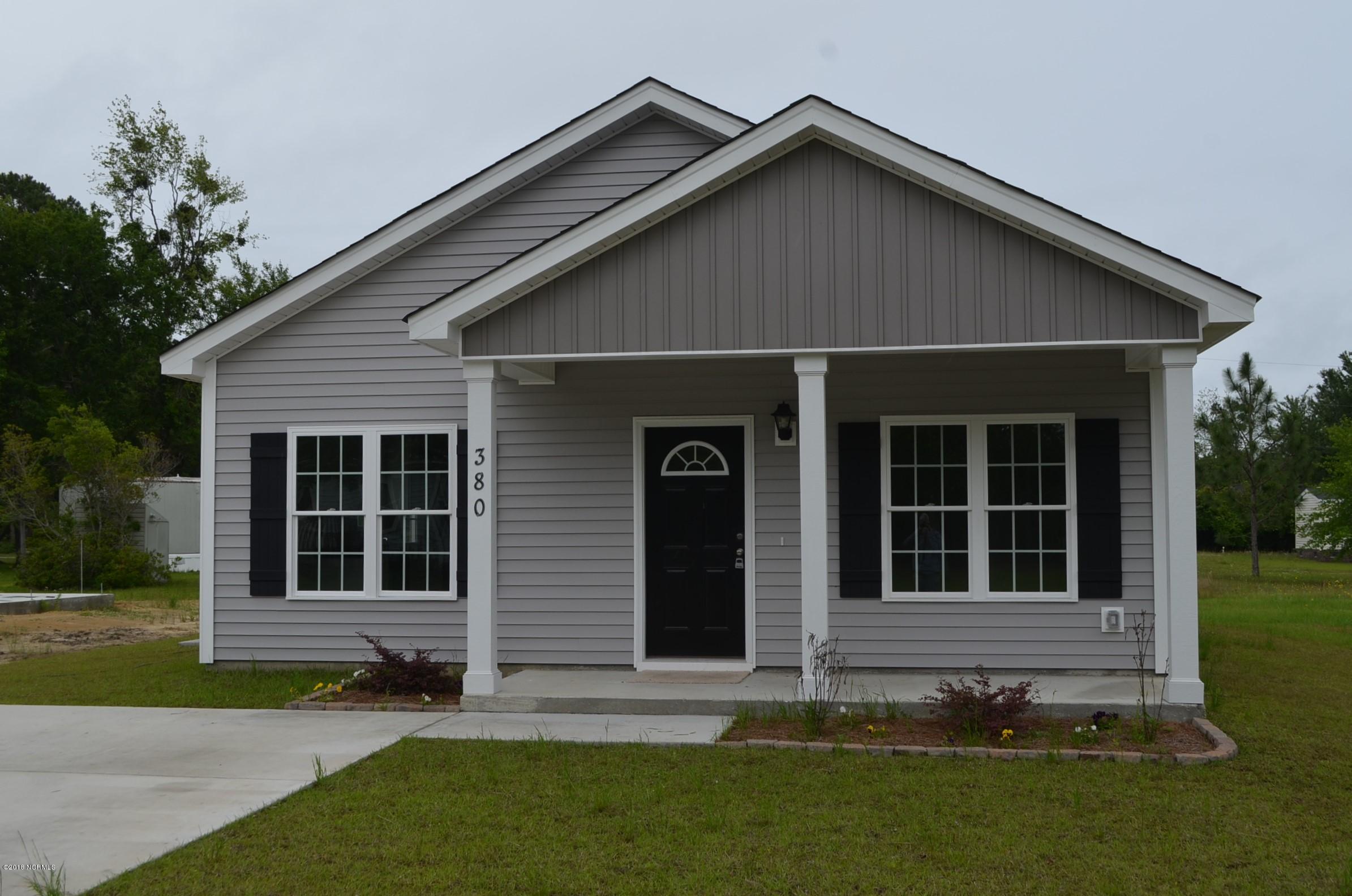 372 Dwight Street Holly Ridge, NC 28445 - Photo 1 of 8 Front of House
