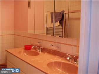 9815 Bridle Road Philadelphia, PA 19115 - Photo 9 of 12 Bathroom