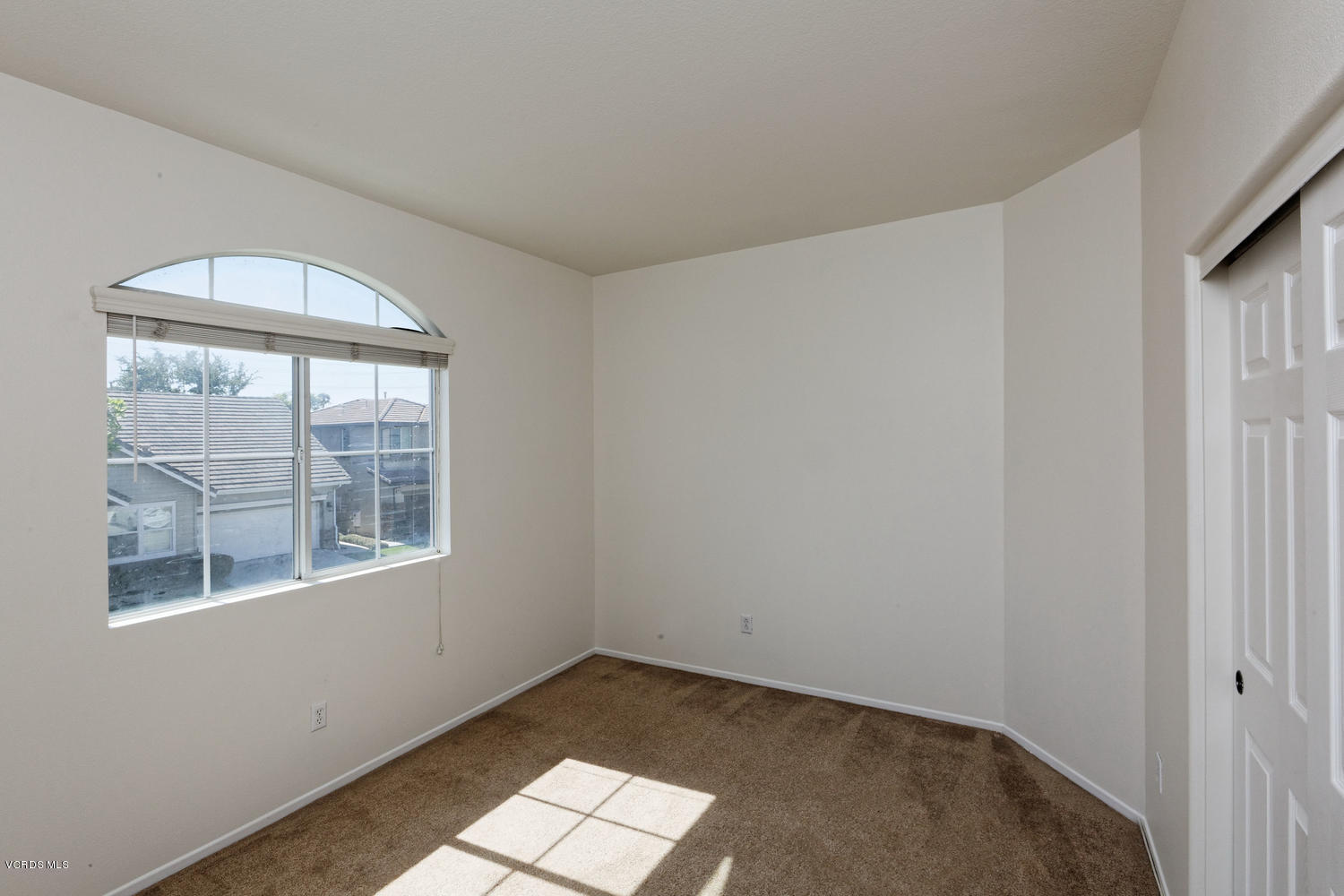 1518 Windmill Way Simi Valley, CA 93065 - Photo 17 of 35 1518 Windmill Way Simi Valley-large-023-