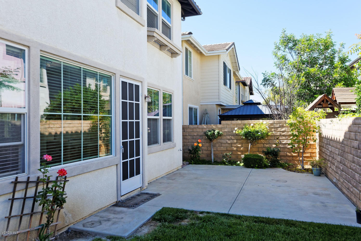 1518 Windmill Way Simi Valley, CA 93065 - Photo 28 of 35 1518 Windmill Way Simi Valley-large-033-