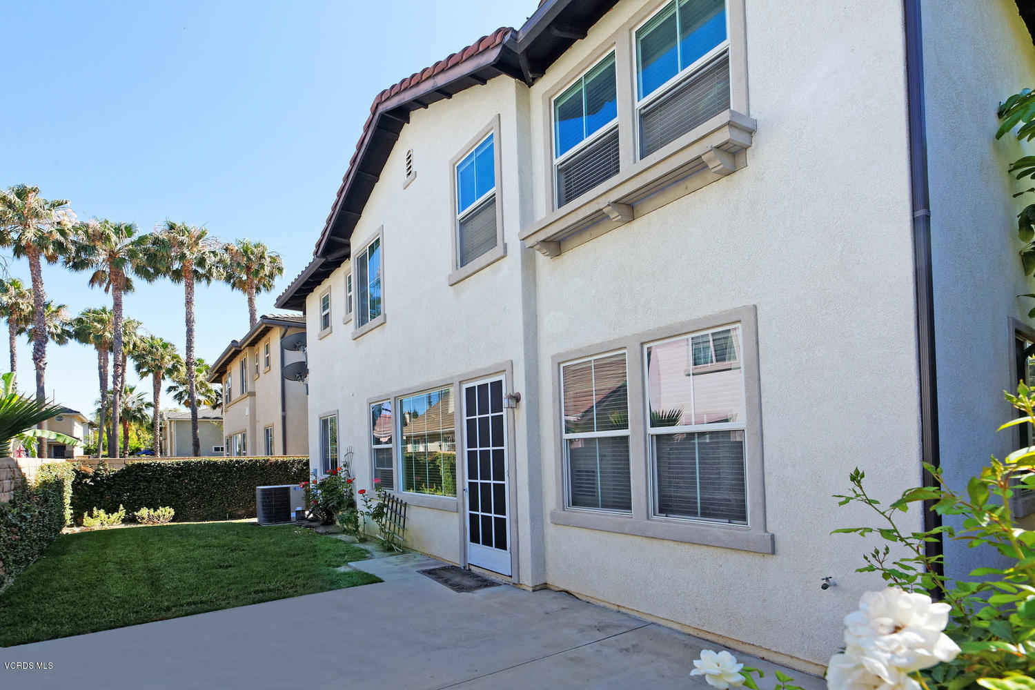 1518 Windmill Way Simi Valley, CA 93065 - Photo 30 of 35 1518 Windmill Way Simi Valley-large-035-