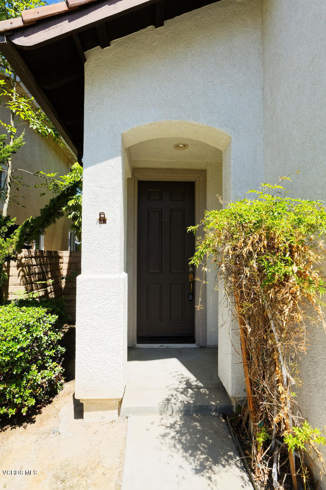 1518 Windmill Way Simi Valley, CA 93065 - Photo 5 of 35 1518 Windmill Way Simi Valley-large-007-