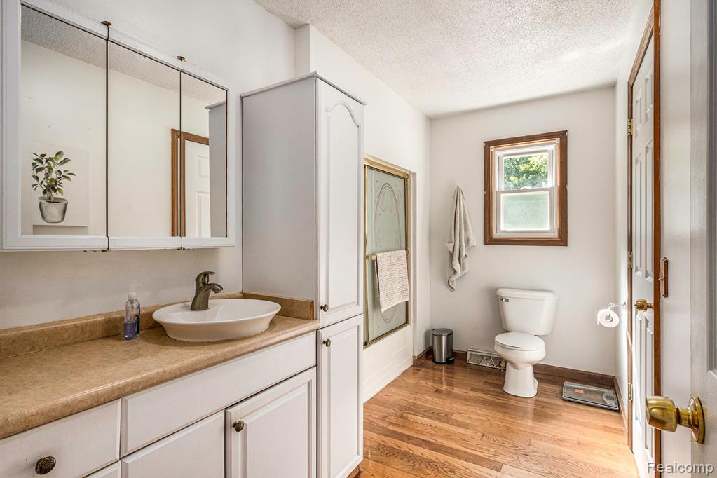 11521 Townsend Road Milan, MI 48160 - Photo 23 of 47