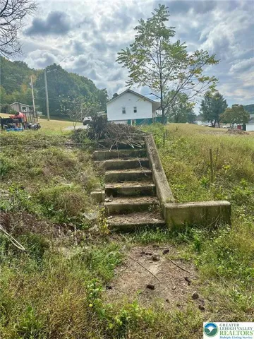 $45,000 | 361 Court Street, Lehighton, PA 18235