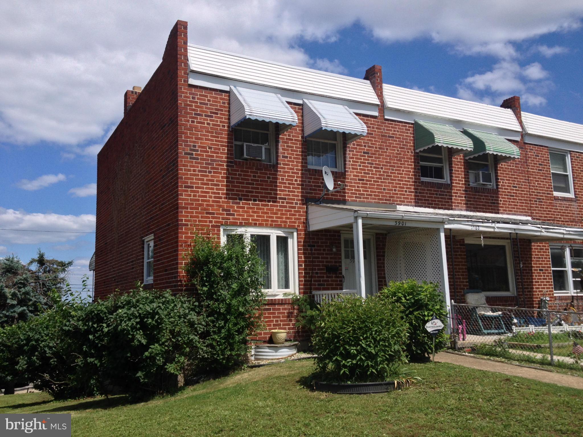 3901 Inner Circle Baltimore, MD 21225 - Photo 1 of 1 Exterior (Front)