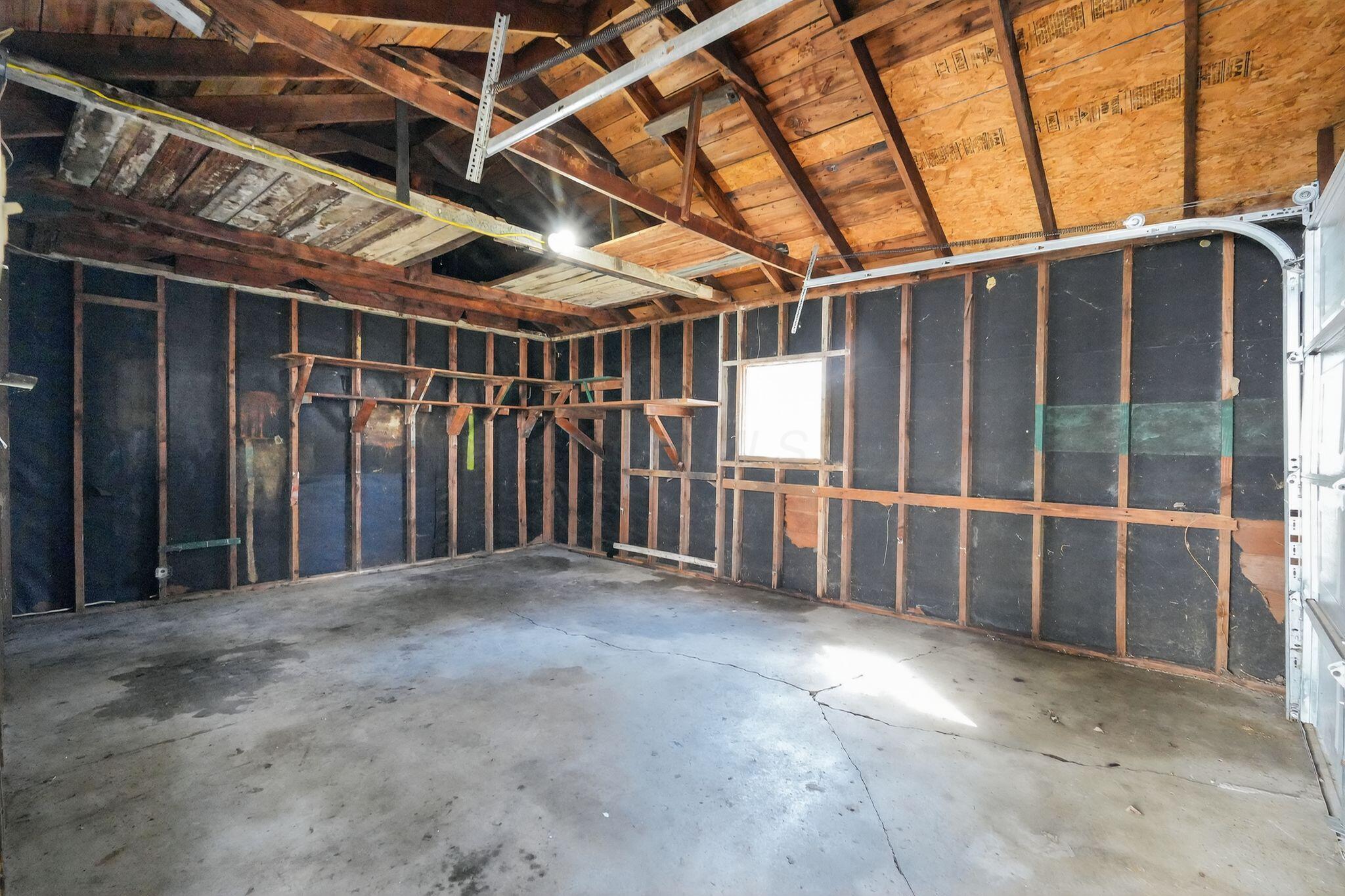 1771 Marston Road Columbus, OH 43219 - Photo 6 of 30 06_1771_Marston_Rd_Columbus_OH_43219-Ext