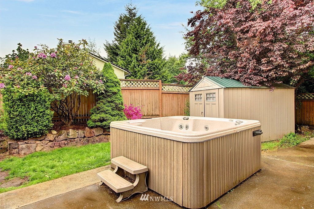 5 199th Place Southeast Bothell, WA 98012 - Photo 9 of 15