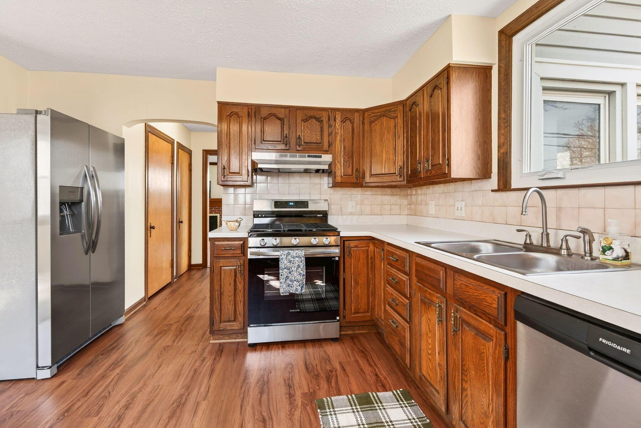 892 North Court Street Circleville, OH 43113 - Photo 30 of 58 Kitchen