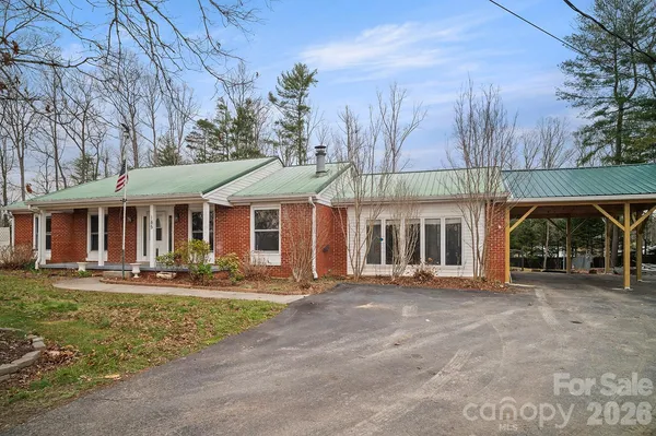 $370,000 | 185-o O O O King Drive, Flat Rock, NC 28731