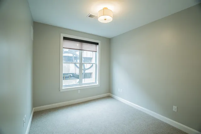 $555,000 | 99 Foundry Place, Unit 207, Portsmouth, NH 03801