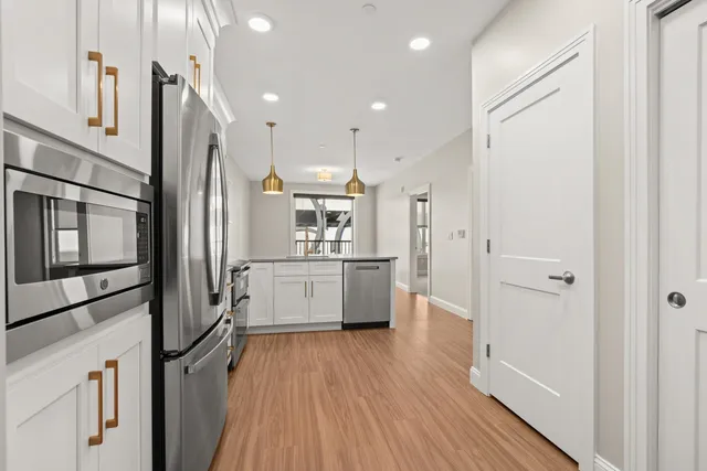 $555,000 | 99 Foundry Place, Unit 207, Portsmouth, NH 03801