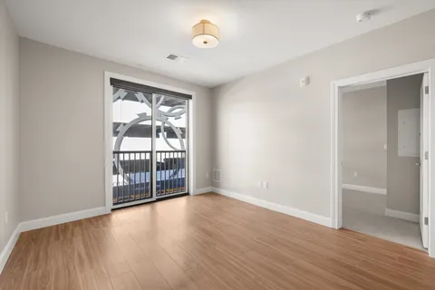 $555,000 | 99 Foundry Place, Unit 207, Portsmouth, NH 03801