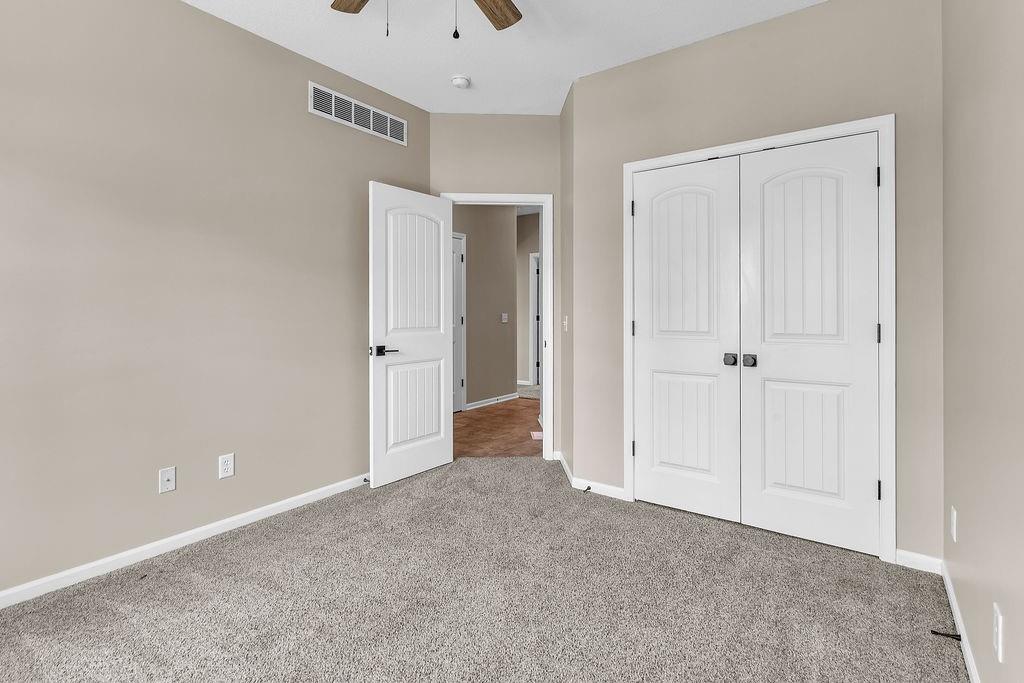 2708 Meadow Ridge Drive St. Joseph, MO 64504 - Photo 30 of 60