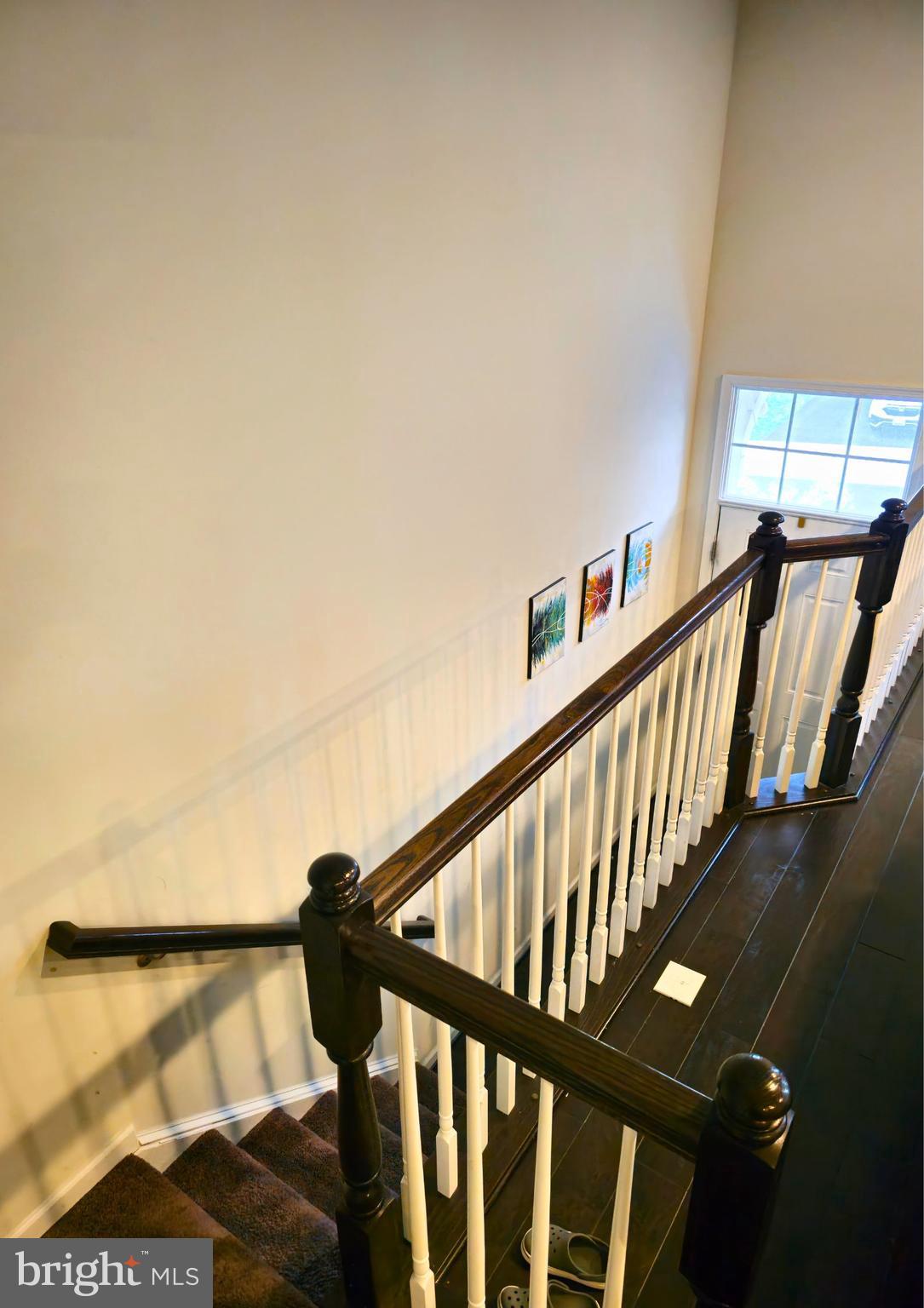 8120 Dalton Way Hanover, MD 21076 - Photo 4 of 22 a view of entryway