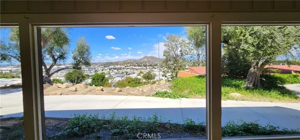 $85,000 | 3500 Buchanan Street, Unit 145, Riverside, CA 92503