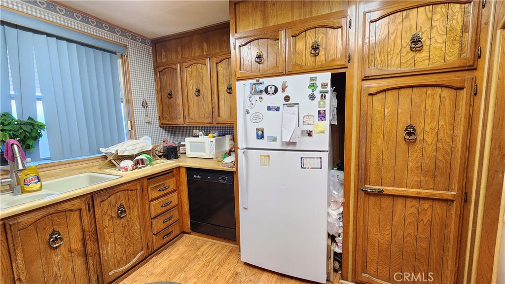 3500 Buchanan Street, Unit 145 Riverside, CA 92503 - Photo 8 of 25