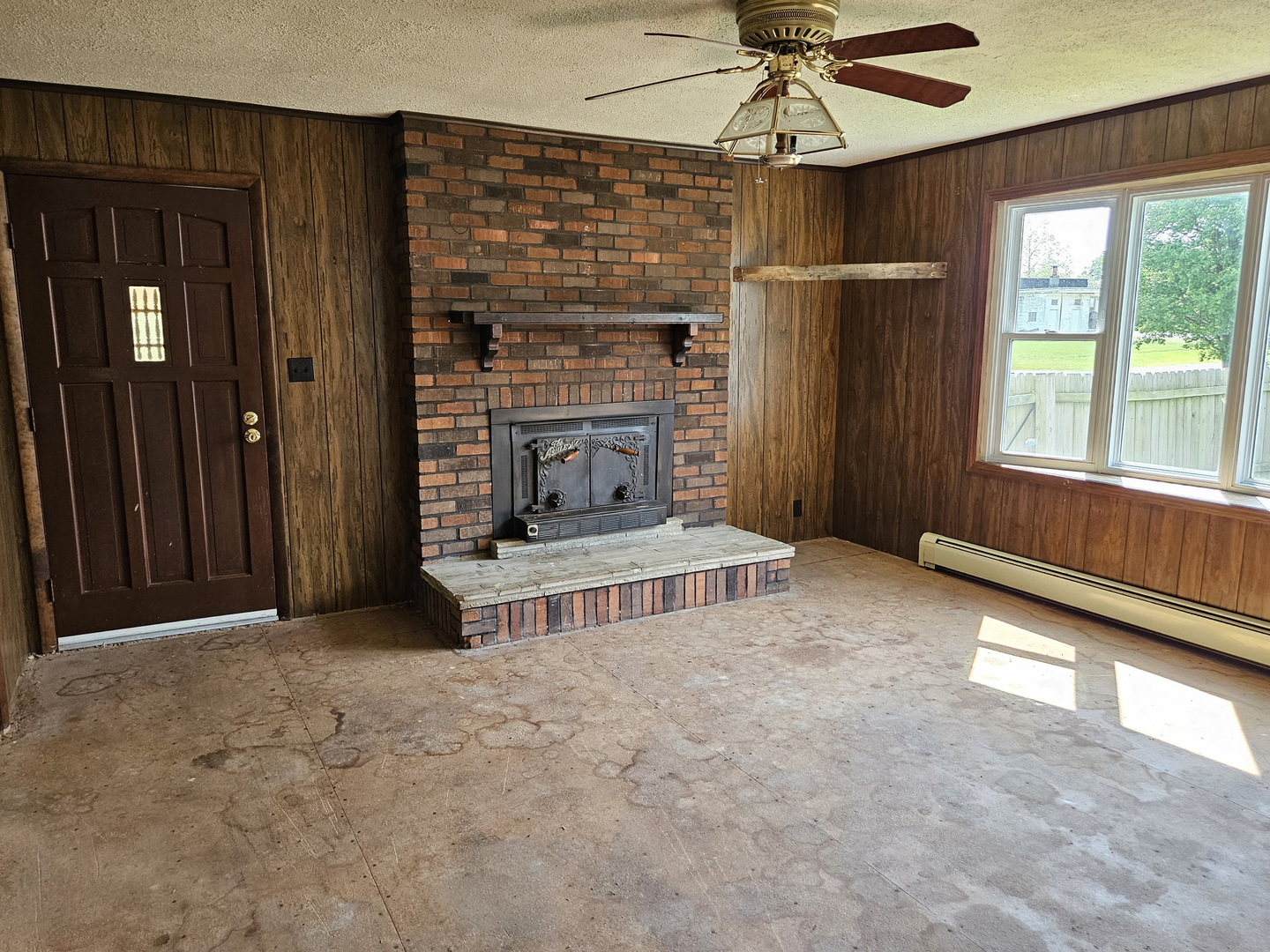 120 East Wayne Street Geff, IL 62842 - Photo 13 of 28