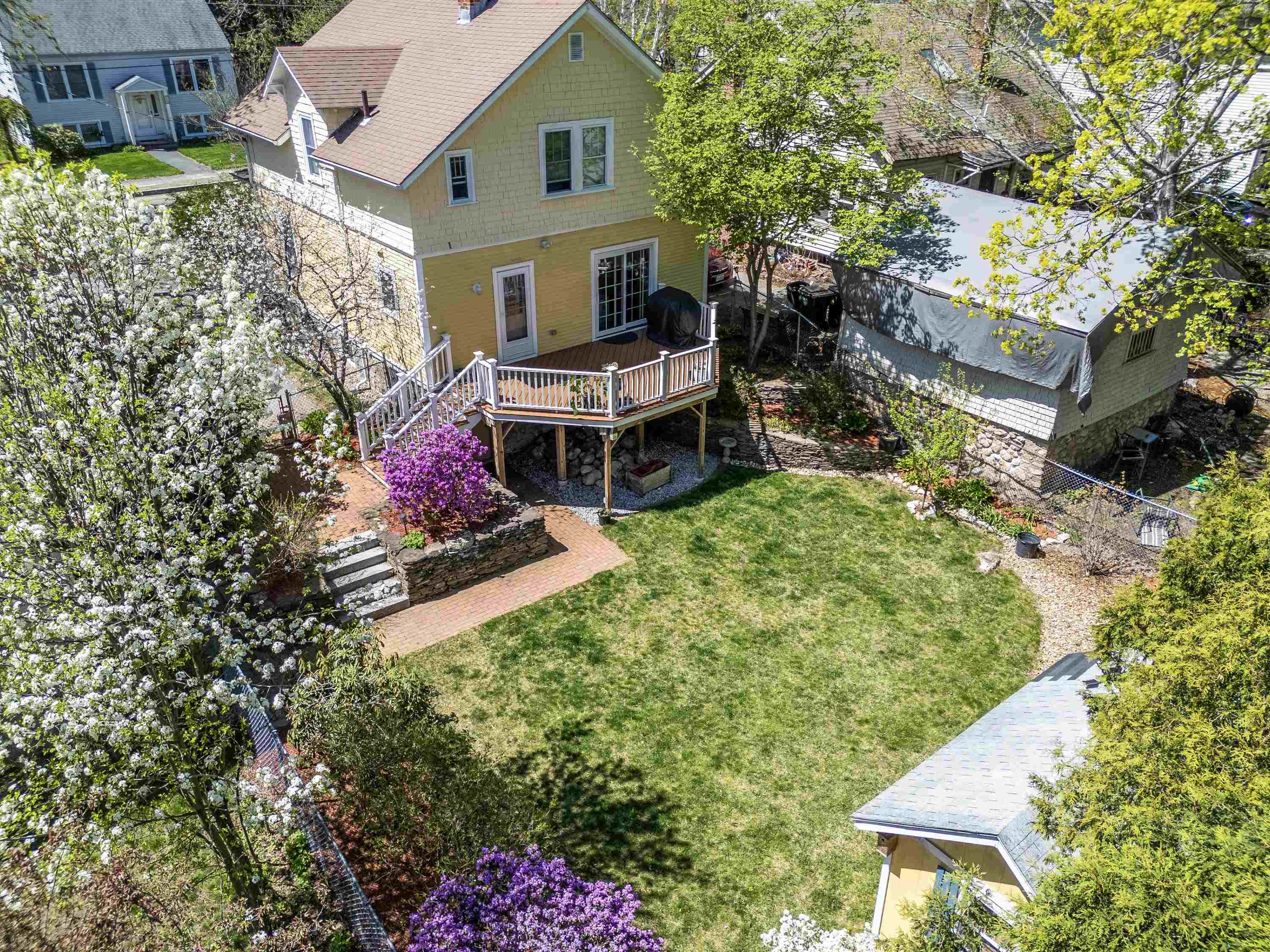 65 Ray Street Manchester, NH 03104 - Photo 2 of 60