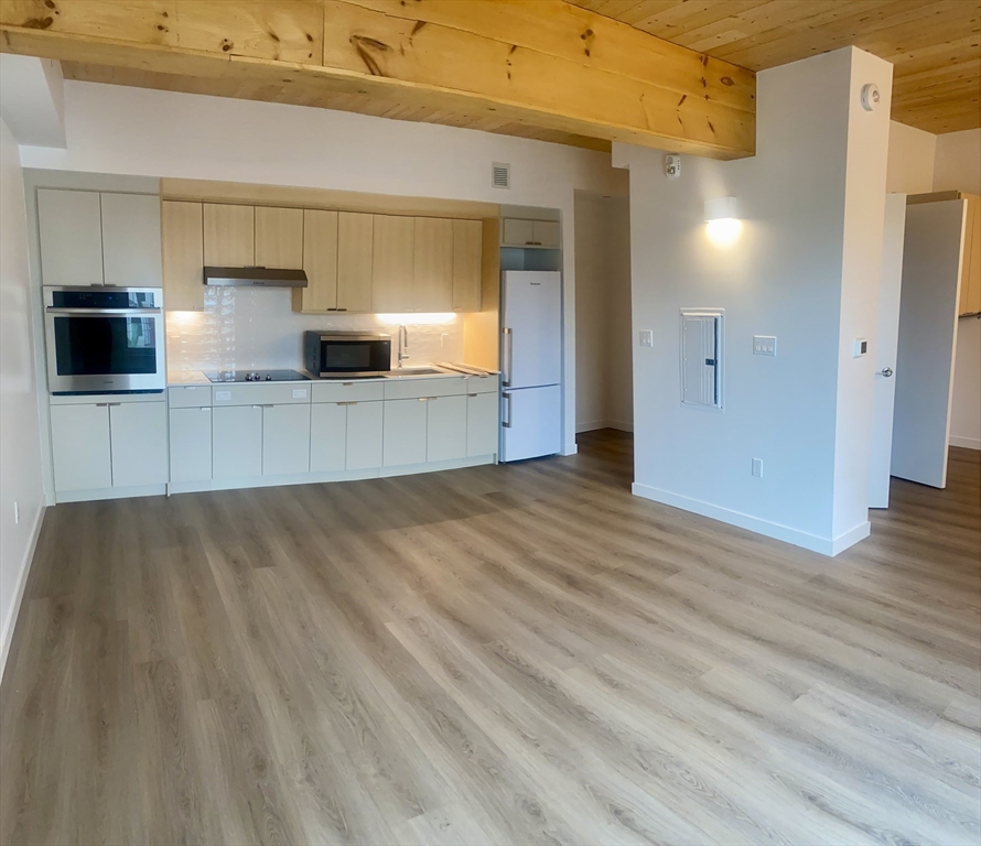 154 Broadway, Unit 210 Somerville, MA 02145 - Photo 21 of 35