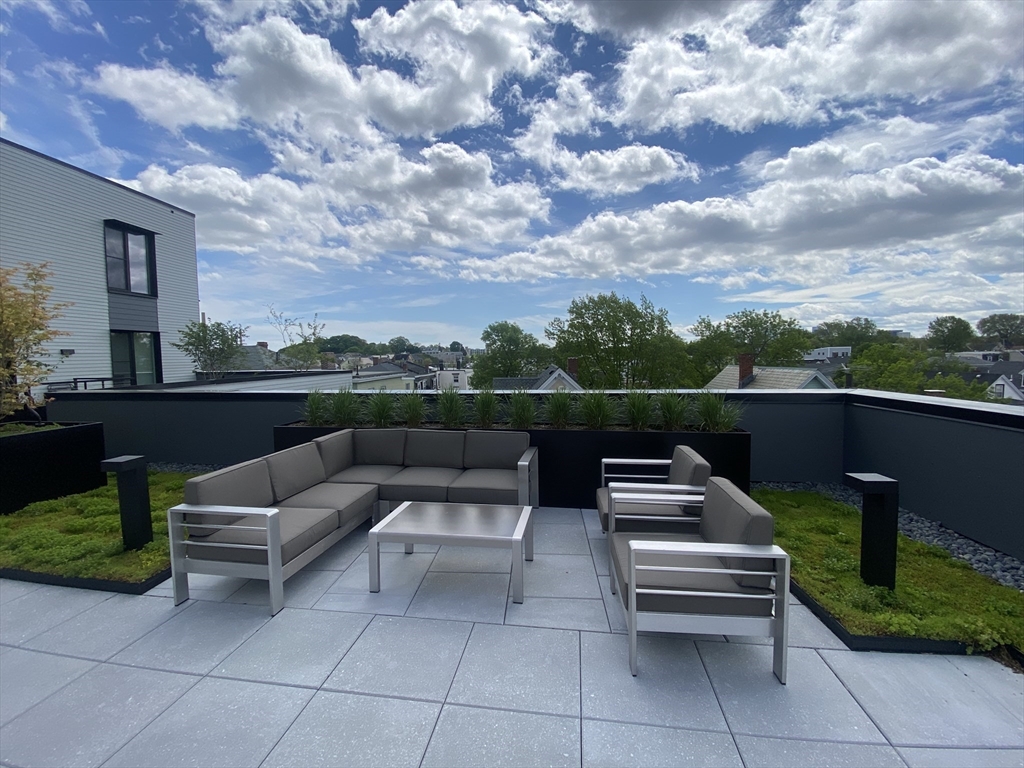 154 Broadway, Unit 210 Somerville, MA 02145 - Photo 28 of 35