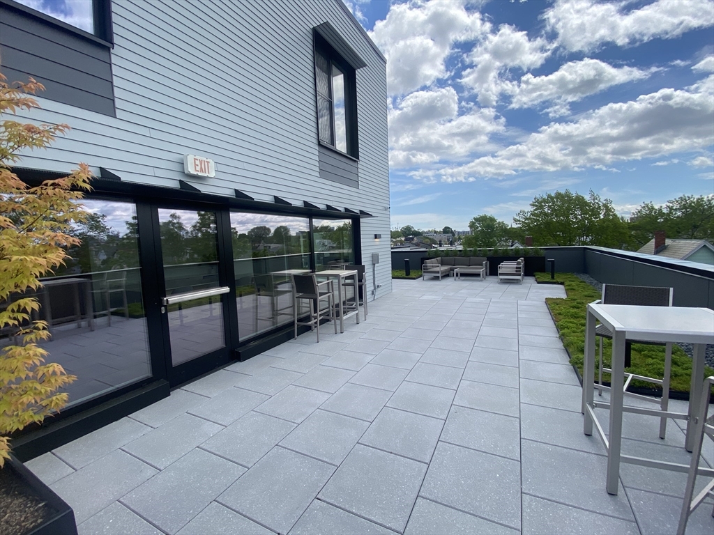 154 Broadway, Unit 210 Somerville, MA 02145 - Photo 33 of 35