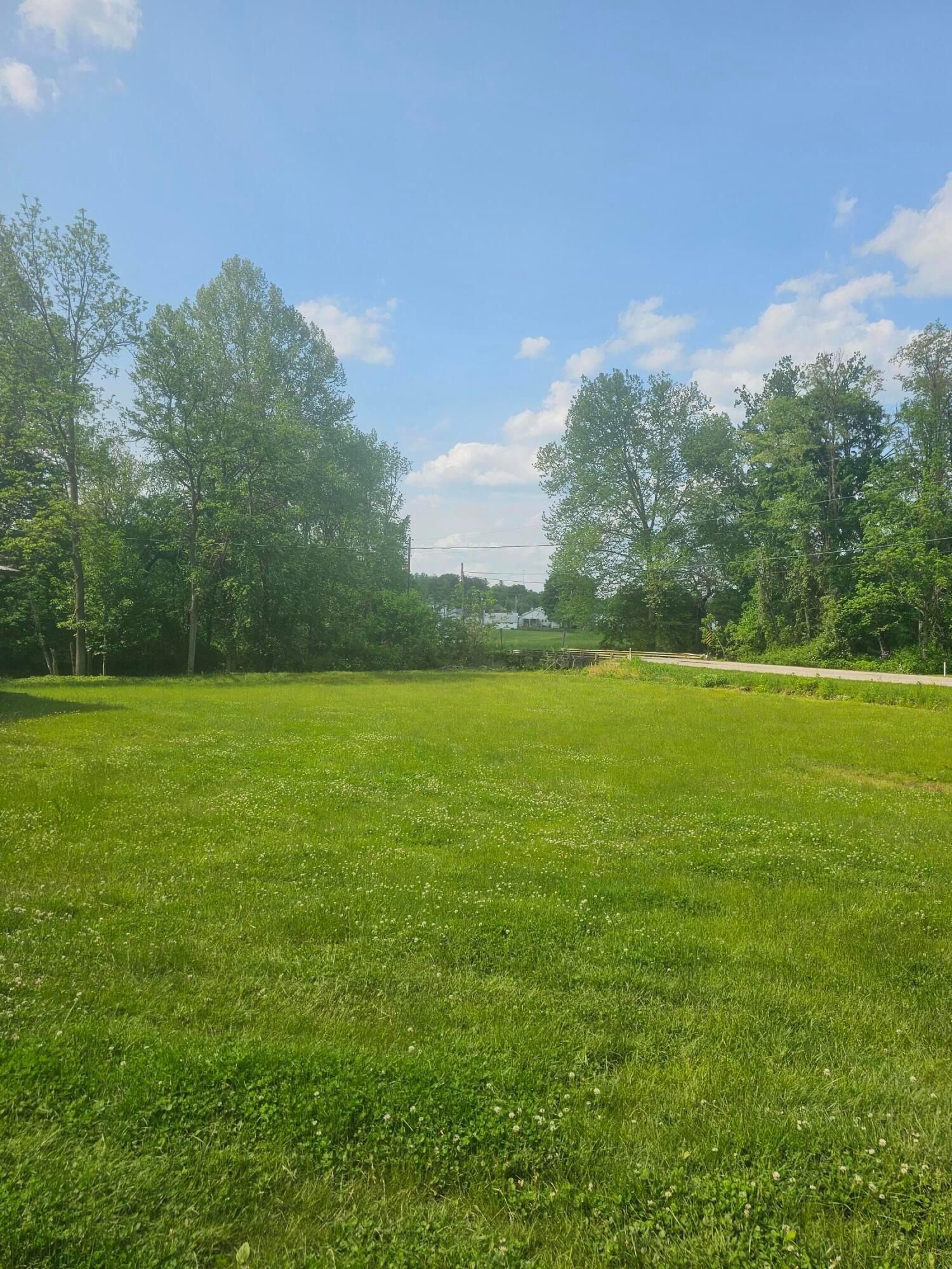 32215 Carpenter Road McArthur, OH 45651 - Photo 6 of 6 front yard