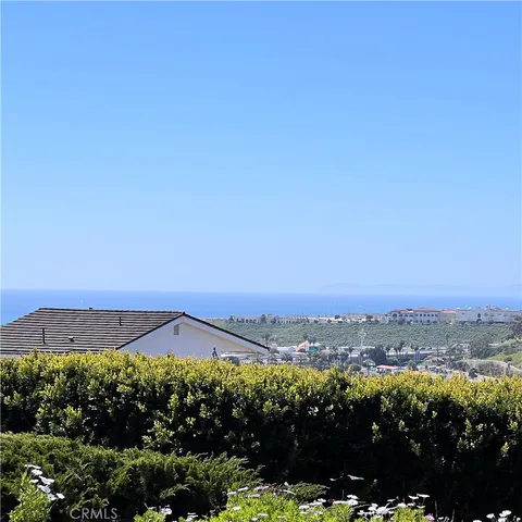 a view of a entryway door of the house