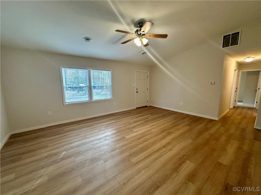 5131 Hemlock Road Quinton, VA 23141 - Photo 4 of 25 Gallery Image 4