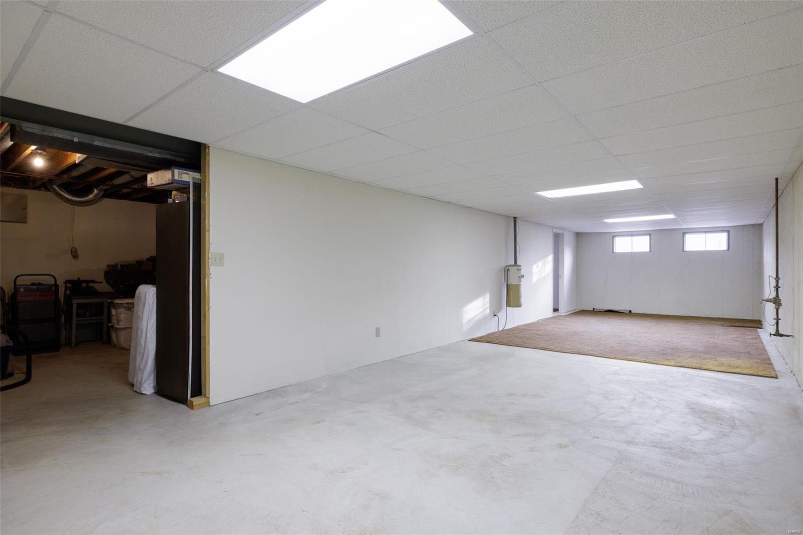 2560 Union Road St. Louis, MO 63125 - Photo 21 of 27 Gallery Image 21