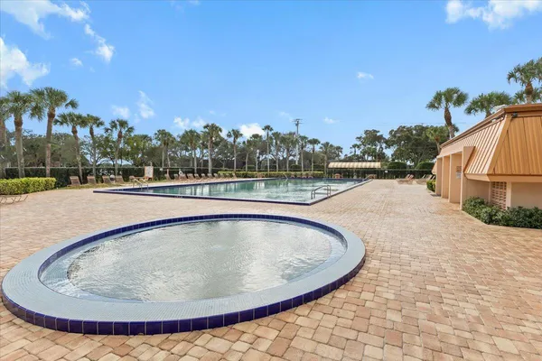 $2,900 | 2704 27th Way, West Palm Beach, FL 33407