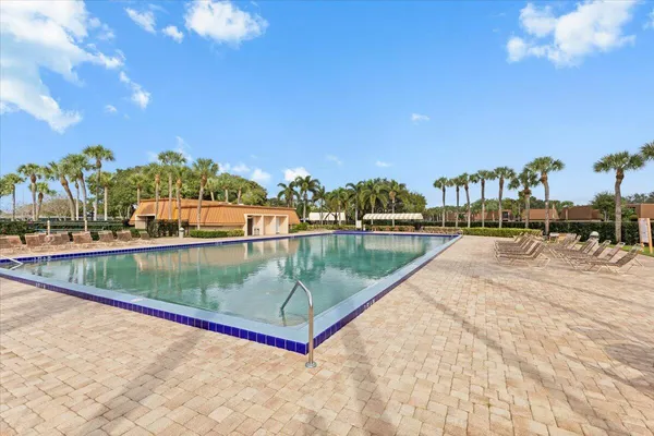 $2,900 | 2704 27th Way, West Palm Beach, FL 33407