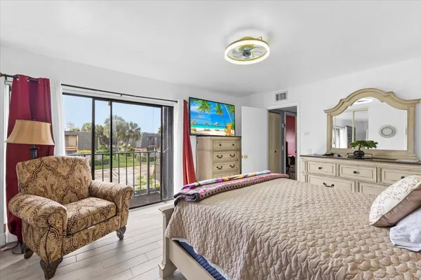 $2,900 | 2704 27th Way, West Palm Beach, FL 33407