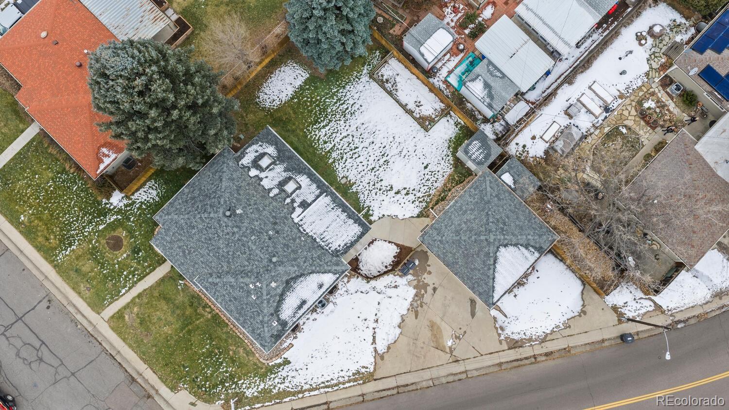 1711 South Forest Street Denver, CO 80222 - Photo 39 of 44 a view of a bird bath