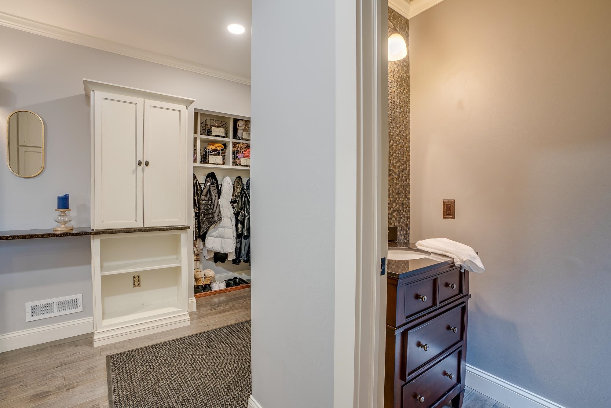 59 Carriage Road New Boston, NH 03070 - Photo 19 of 40 Gallery Image 19