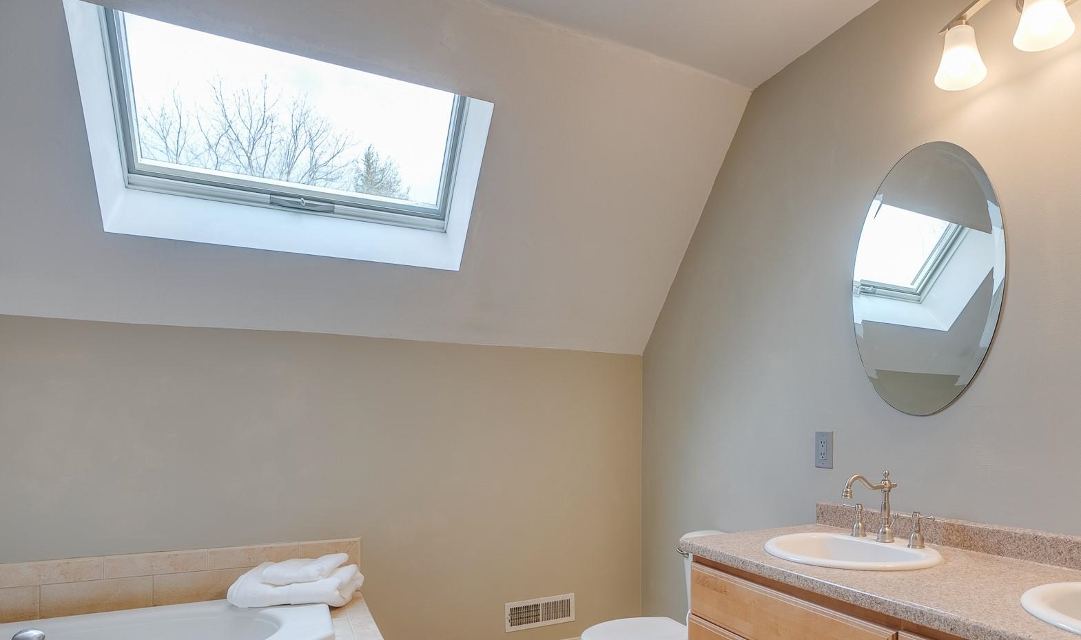 59 Carriage Road New Boston, NH 03070 - Photo 25 of 40 Gallery Image 25